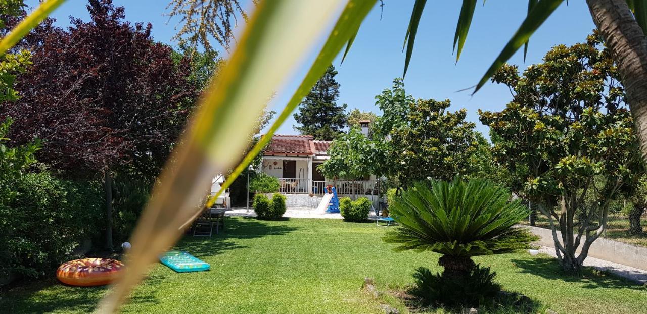 Country House By The Sea !!! Villa Karavomilos  Exterior photo